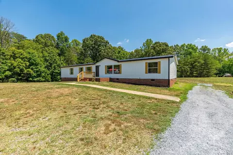 175 Meadowview Ln, Axton, VA 24054 photo 2