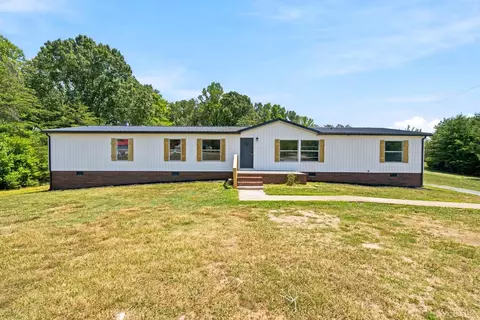 175 Meadowview Ln, Axton, VA 24054 photo 1