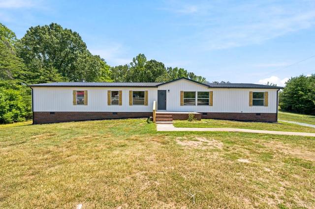 175 Meadowview Ln, Axton, VA 24054
