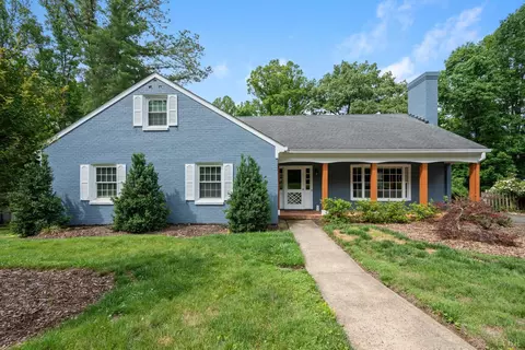 3521 Willow Lawn Dr, Lynchburg, VA 24503