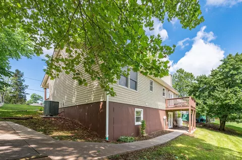 259 Crescent Ln, Monroe, VA 24574 photo 47
