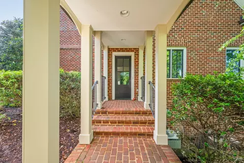 Exterior - 1423 Lakepointe Dr, Forest, VA 24551 photo 13 of 17