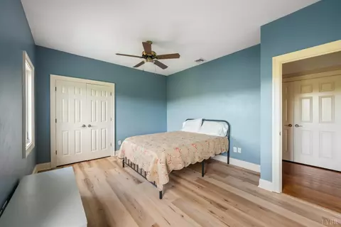 Bedroom - 1423 Lakepointe Dr, Forest, VA 24551 photo 6 of 6