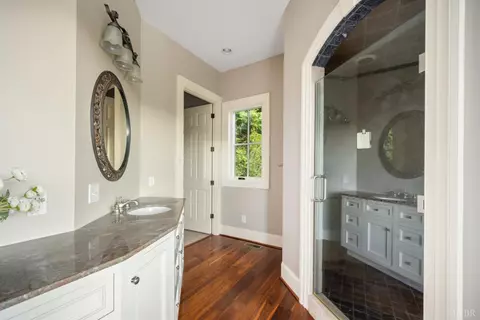 Bath - 1423 Lakepointe Dr, Forest, VA 24551 photo 5 of 9