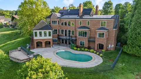 Exterior - 1423 Lakepointe Dr, Forest, VA 24551 photo 16 of 17