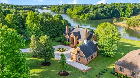 View/Area - 1423 Lakepointe Dr, Forest, VA 24551 photo 7 of 12