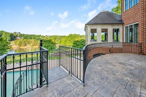 Exterior - 1423 Lakepointe Dr, Forest, VA 24551 photo 12 of 17