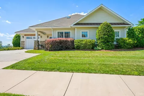 106 Clopton Ct, Lynchburg, VA 24503