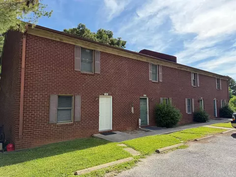 115 Northvail Dr, Madison Heights, VA 24572