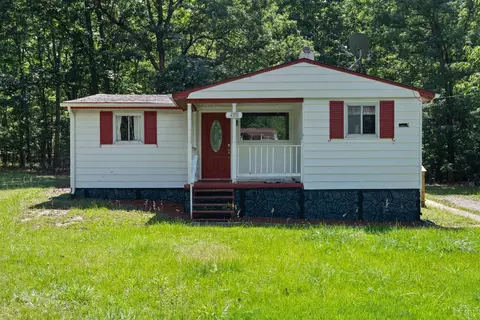 422 Masons Mill Rd, Evington, VA 24550