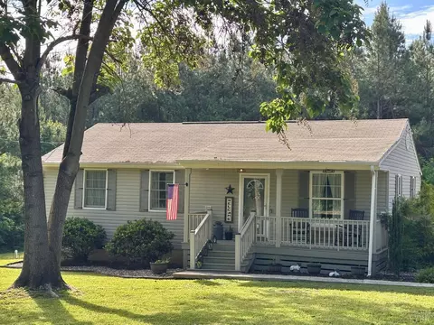 1940 Oakleigh Ave, Appomattox, VA 24522
