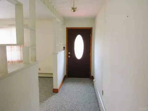 Entry Way - 2018 S Coolwell Rd, Monroe, VA 24574 photo 1 of 2