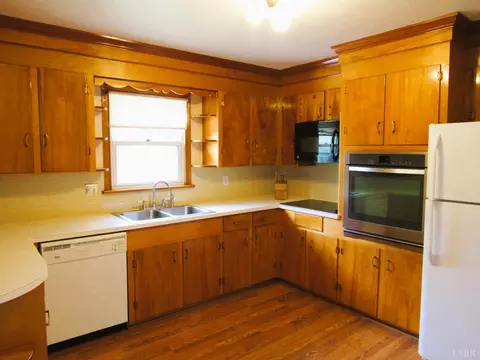Kitchen - 2018 S Coolwell Rd, Monroe, VA 24574 photo 1 of 6