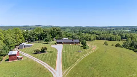 1893 Stone Mill Rd, Hurt, VA 24563