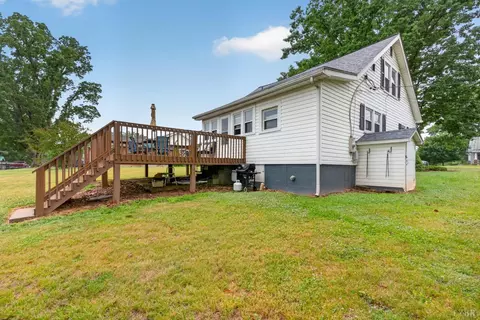 Exterior - 208 Prospect Rd, Hurt, VA 24563 photo 5 of 11