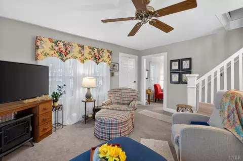 Living - 208 Prospect Rd, Hurt, VA 24563 photo 3 of 3