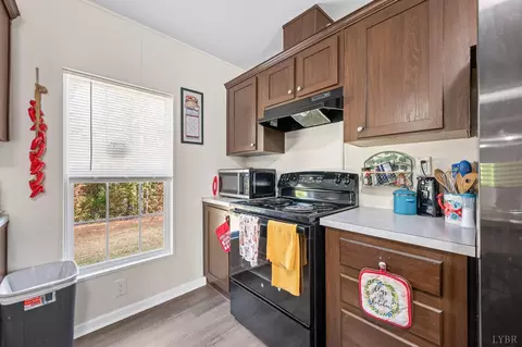 Kitchen - 3418 Salem Rd, Spout Spring, VA 24593 photo 2 of 2
