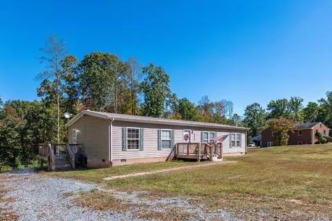 Exterior - 3418 Salem Rd, Spout Spring, VA 24593 photo 3 of 6
