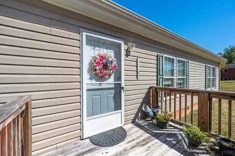 Exterior - 3418 Salem Rd, Spout Spring, VA 24593 photo 4 of 6