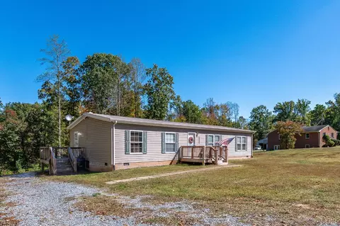 Exterior - 3418 Salem Rd, Spout Spring, VA 24593 photo 3 of 6