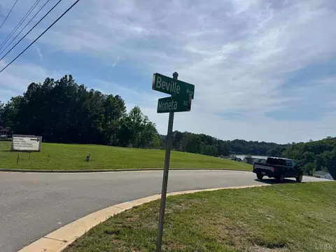 0 Moneta Rd, Moneta, VA 24121