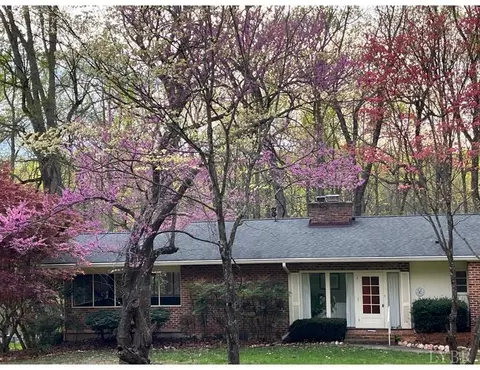 115 Howard Dr, Lynchburg, VA 24503