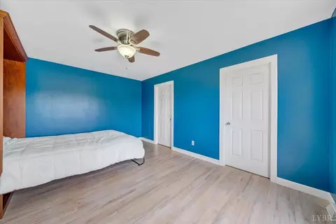 Bedroom - 100 Meadowgate Dr, Forest, VA 24551 photo 2 of 4
