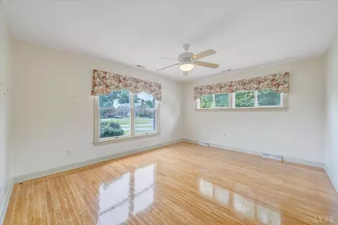 Bedroom - 100 Meadowgate Dr, Forest, VA 24551 photo 4 of 4