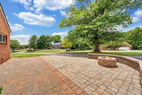 Exterior - 100 Meadowgate Dr, Forest, VA 24551 photo 13 of 19