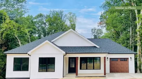 1810 Avondale Dr, Altavista, VA 24517