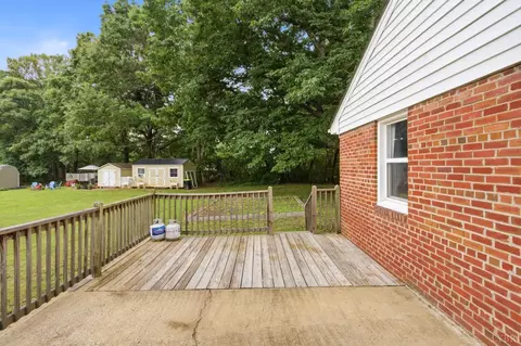 Exterior - 216 Crescent Ln, Monroe, VA 24574 photo 2 of 4