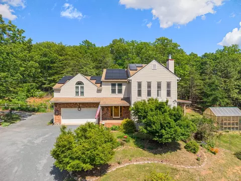 357 Mt Vista Dr, Lynchburg, VA 24504