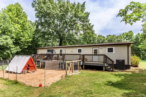 Exterior - 809 Red Bird Dr, Gladstone, VA 24553 photo 2 of 11