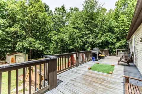 Exterior - 809 Red Bird Dr, Gladstone, VA 24553 photo 8 of 11
