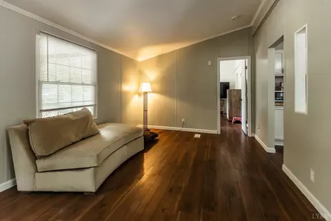 Living - 809 Red Bird Dr, Gladstone, VA 24553 photo 1 of 4