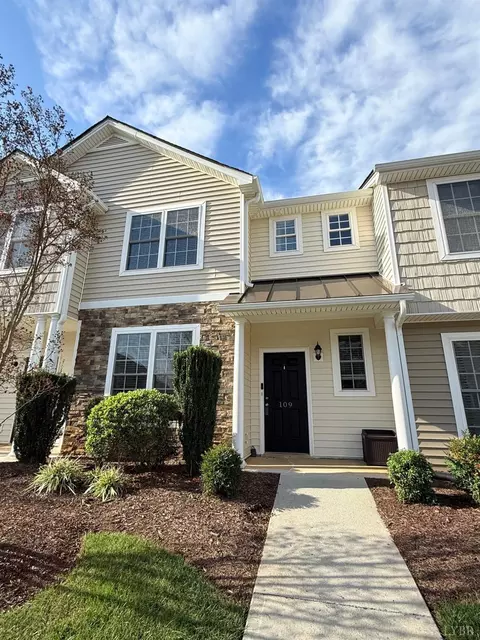 109 Rowse Dr, Lynchburg, VA 24502