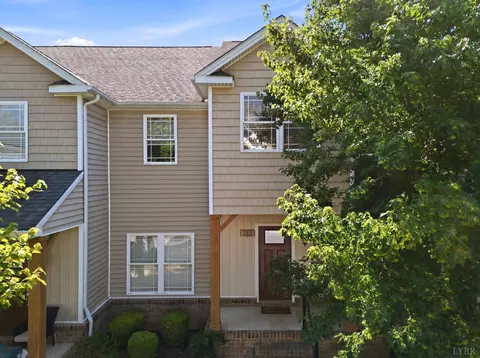 212 Capital St, Lynchburg, VA 24502