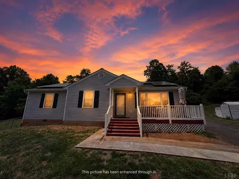 216 Lookout Dr, Lynchburg, VA 24502