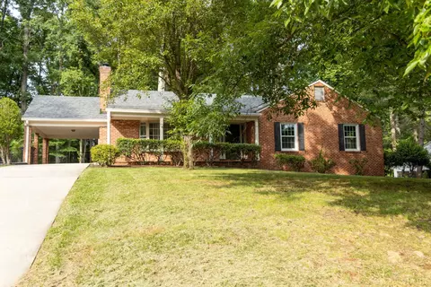 2024 Burnt Bridge Rd, Lynchburg, VA 24503
