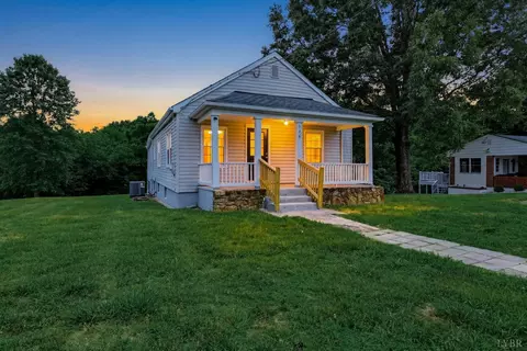 736 Selene St, Lynchburg, VA 24503