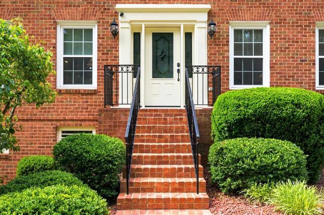 209 Chelsea Dr, Forest, VA 24551