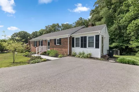 108 Wooldridge Cir, Lynchburg, VA 24502