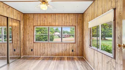 Bedroom - 1275 Redfields Rd, Appomattox, VA 24522 photo 1 of 2