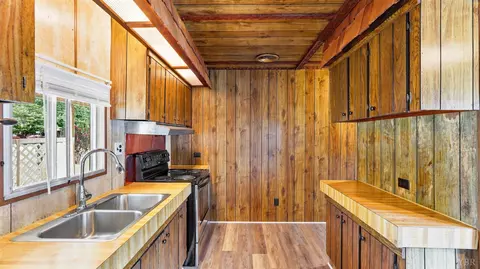 Kitchen - 1275 Redfields Rd, Appomattox, VA 24522 photo 1 of 2