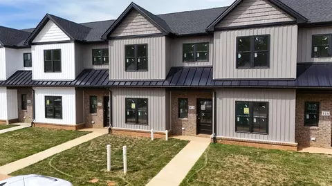 110 Luke Ct, Rustburg, VA 24588
