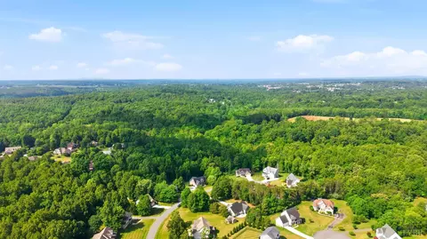 View/Area - 1305 Daltons Dr, Forest, VA 24551 photo 3 of 8