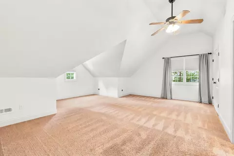 Bedroom - 1305 Daltons Dr, Forest, VA 24551 photo 5 of 6