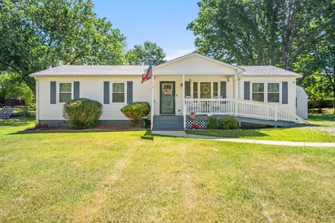 139 Riviera Dr, Concord, VA 24538