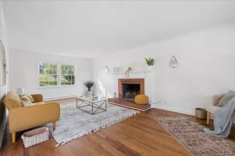 138 Vista Dr, Amherst, VA 24521 photo 3