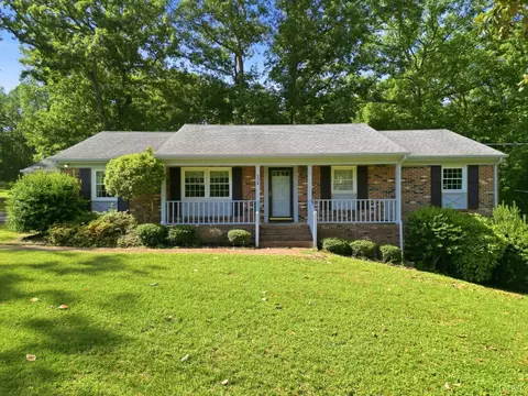 324 Charldon Rd, Lynchburg, VA 24501